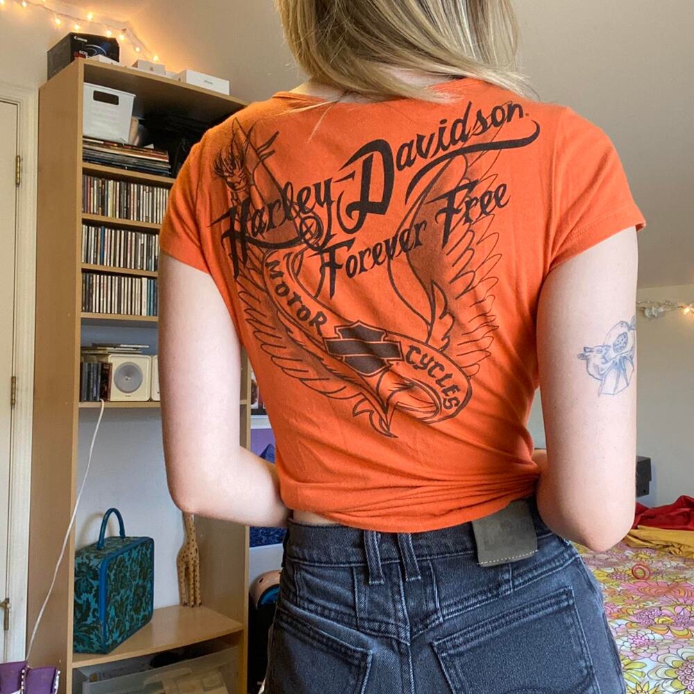 Orange harley davidson tee shirt